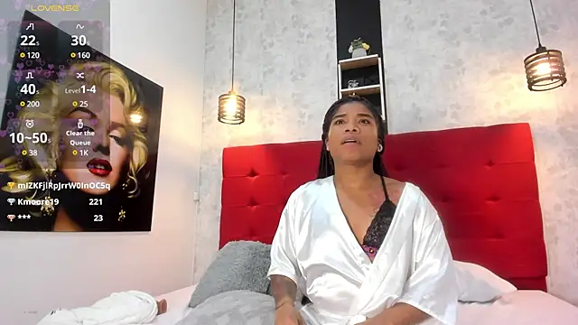 SilvannaFit online show from March 23, 2025, 2:04 am