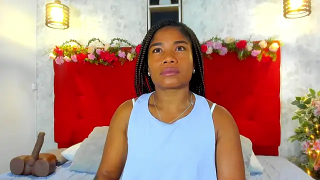 SilvannaFit online show from November 7, 2025, 12:05 pm