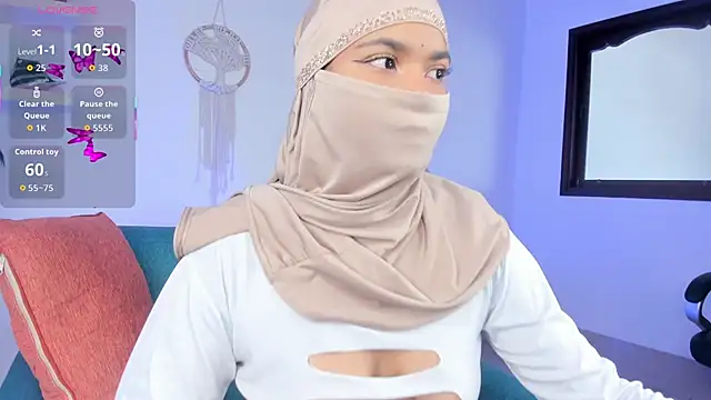 saray halam online show from October 2, 2025, 6:15 pm