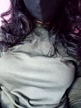 Snapshot of Shivani_Tivari chatting on December 10, 2024, 10:28 am Shivani Tivari online show from December 10, 2024, 10:28 am