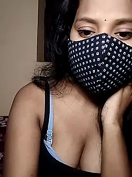 Snapshot of Shivani_Tivari chatting on January 18, 2026, 9:24 am Shivani Tivari online show from January 18, 2026, 9:24 am