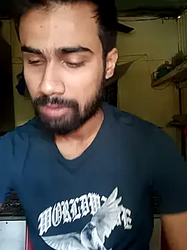 Skinny Bigass 23 online show from November 19, 2025, 6:46 am