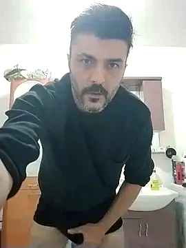 hot man eray online show from November 6, 2025, 7:15 pm