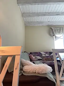 SofiaWaze online show from March 13, 2026, 1:51 pm