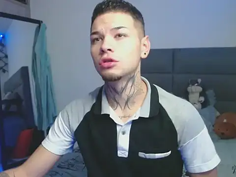 Snapshot of MarceloMilk chatting on October 14, 2025, 5:19 am MarceloMilk online show from October 14, 2025, 5:19 am