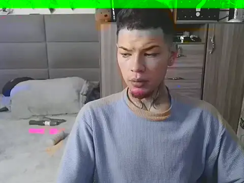 Snapshot of MarceloMilk chatting on November 3, 2025, 4:47 am MarceloMilk online show from November 3, 2025, 4:47 am