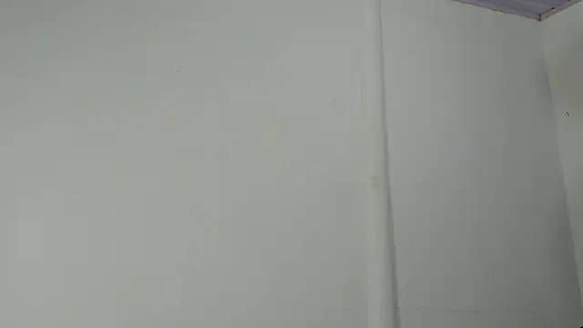 Snapshot of Amir_mikelsen chatting on February 18, 2026, 12:06 am Amir mikelsen online show from February 18, 2026, 12:06 am