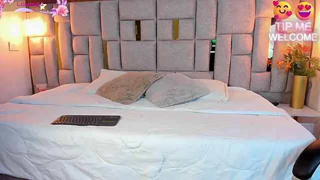 Saori newman online show from February 22, 2025, 11:46 am