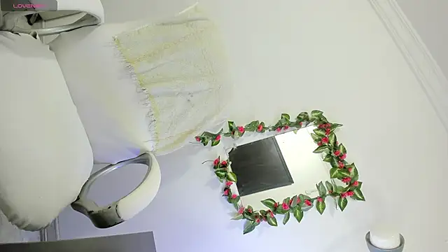 ariana crazzy online show from December 26, 2024, 3:42 pm