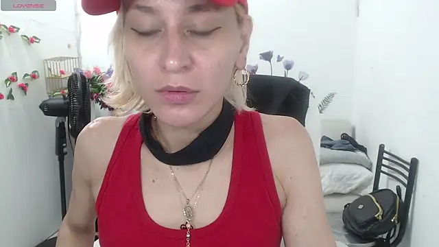 ariana crazzy online show from January 22, 2025, 4:55 pm