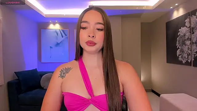 Snapshot of AlinaKravitz chatting on February 21, 2026, 12:17 pm AlinaKravitz online show from February 21, 2026, 12:17 pm