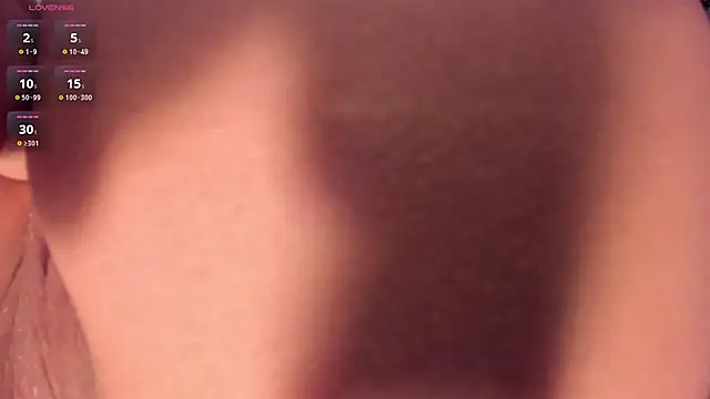 KaiaFerreira online show from January 30, 2025, 6:10 pm