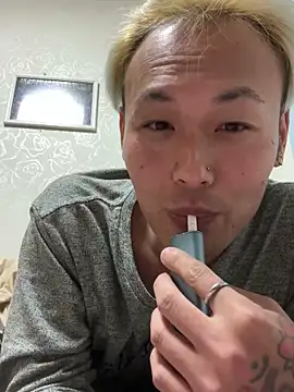 Snapshot of kouji8800 chatting on January 10, 2025, 12:58 pm kouji8800 online show from January 10, 2025, 12:58 pm
