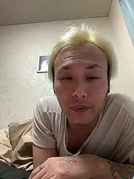 Snapshot of kouji8800 chatting on March 7, 2025, 11:29 am kouji8800 online show from March 7, 2025, 11:29 am