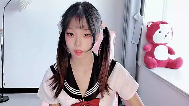 Snapshot of Z-long chatting on October 22, 2025, 5:41 am Z-long online show from October 22, 2025, 5:41 am