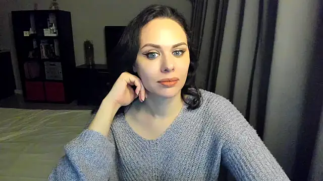 Snapshot of MollyCheiz chatting on February 19, 2025, 8:41 pm MollyCheiz online show from February 19, 2025, 8:41 pm
