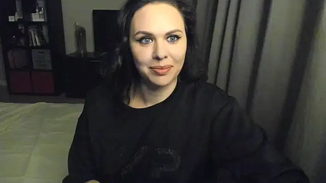 Snapshot of MollyCheiz chatting on March 9, 2025, 9:36 pm MollyCheiz online show from March 9, 2025, 9:36 pm