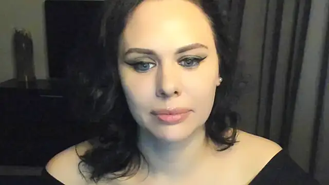 Snapshot of MollyCheiz chatting on March 19, 2025, 5:50 pm MollyCheiz online show from March 19, 2025, 5:50 pm