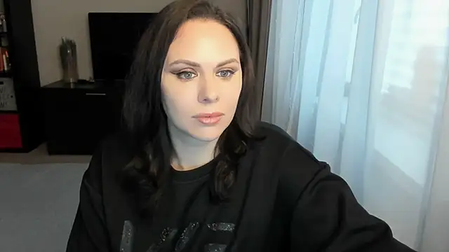 Snapshot of MollyCheiz chatting on November 13, 2025, 10:25 am MollyCheiz online show from November 13, 2025, 10:25 am