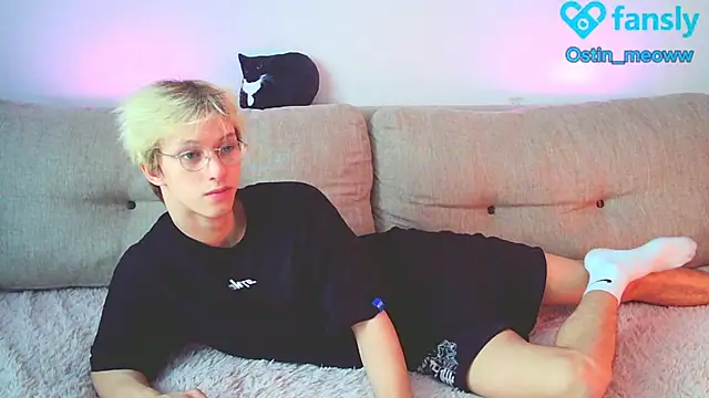 Ostin meow online show from January 26, 2025, 6:59 am