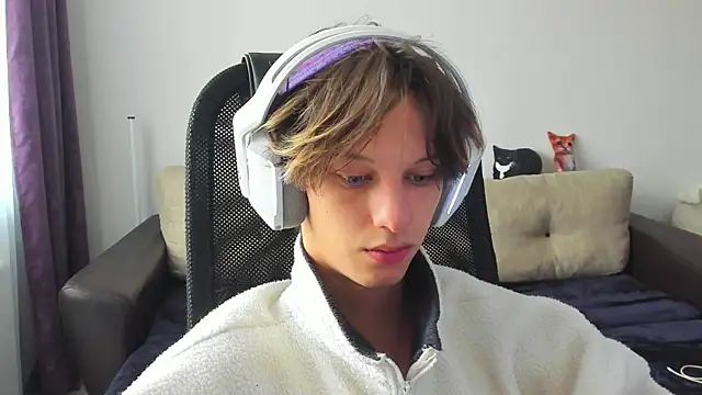 Ostin meow online show from October 7, 2025, 7:05 am