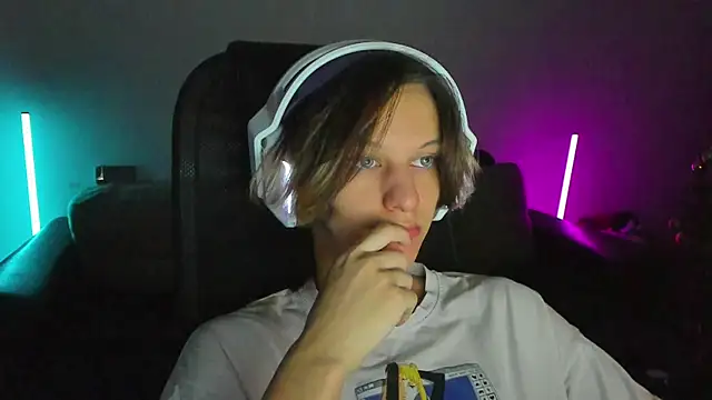 Ostin meow online show from January 9, 2026, 12:30 pm