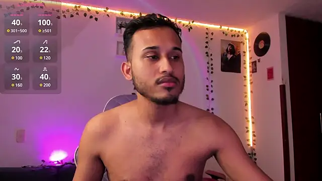 Snapshot of Raf_brunette chatting on February 22, 2025, 10:18 am Raf brunette online show from February 22, 2025, 10:18 am