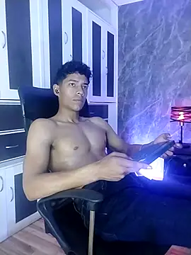 wagz online show from July 14, 2026, 8:03 pm