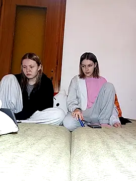 ella grays online show from February 3, 2026, 5:07 pm