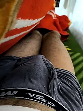 Snapshot of faaseel chatting on February 11, 2025, 6:11 pm faaseel online show from February 11, 2025, 6:11 pm