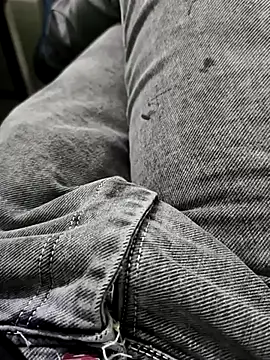 Snapshot of faaseel chatting on February 26, 2025, 12:47 pm faaseel online show from February 26, 2025, 12:47 pm