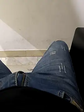 Snapshot of faaseel chatting on November 3, 2025, 11:11 am faaseel online show from November 3, 2025, 11:11 am