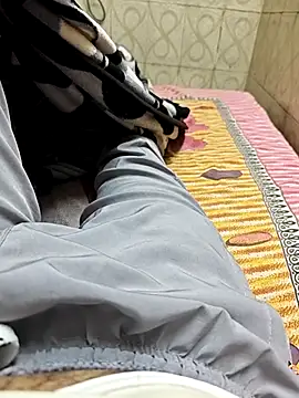 Snapshot of faaseel chatting on November 16, 2025, 6:02 pm faaseel online show from November 16, 2025, 6:02 pm