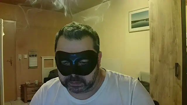 Snapshot of SADOMASKE chatting on December 6, 2024, 3:55 pm SADOMASKE online show from December 6, 2024, 3:55 pm