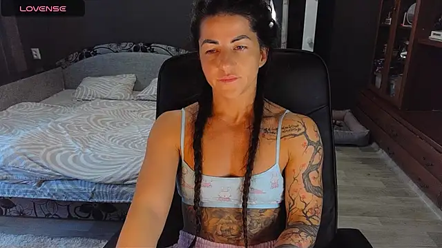 Aria Dl online show from October 20, 2025, 7:20 am