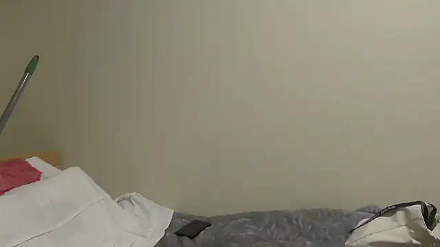 housewife shantie online show from October 6, 2025, 2:58 pm