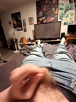 stev3w online show from November 3, 2025, 5:14 pm