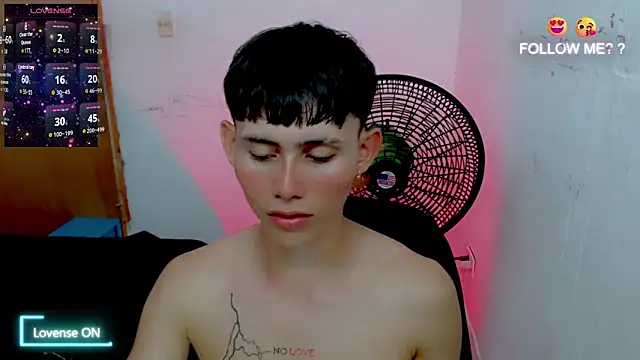 Snapshot of tanjiro_cute chatting on November 4, 2025, 11:04 pm tanjiro cute online show from November 4, 2025, 11:04 pm