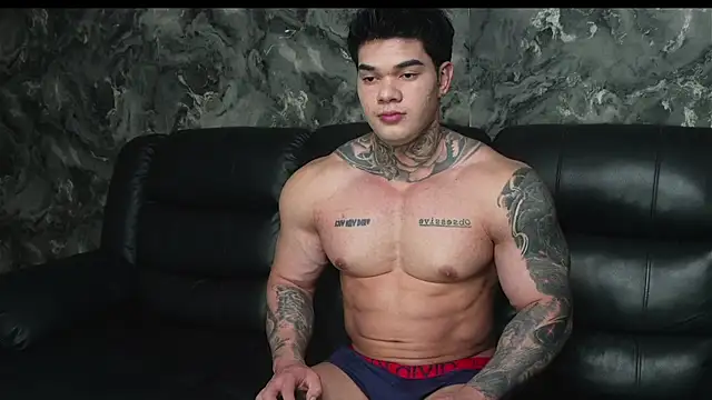 Snapshot of Justin_Clark chatting on October 28, 2025, 11:51 pm Justin Clark online show from October 28, 2025, 11:51 pm