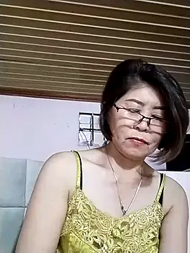 Snapshot of Baby-tits2024 chatting on October 4, 2025, 1:09 pm Baby-tits2024 online show from October 4, 2025, 1:09 pm