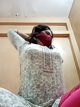 Magical Girl- online show from February 11, 2025, 6:51 am