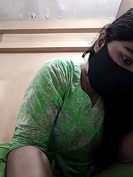 Magical Girl- online show from October 29, 2025, 3:20 am