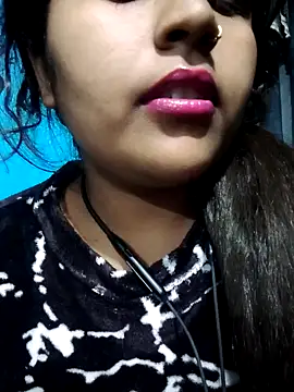 Snapshot of Love-Veronica chatting on February 5, 2026, 1:05 pm Love-Veronica online show from February 5, 2026, 1:05 pm