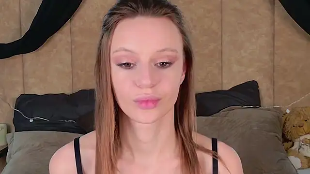 RebeccaMartons online show from January 22, 2025, 12:27 am