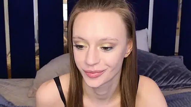 RebeccaMartons online show from January 28, 2025, 3:25 am