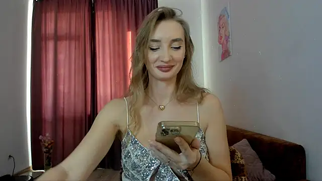 Snapshot of Wild_RoosE chatting on March 8, 2025, 2:40 pm Wild RoosE online show from March 8, 2025, 2:40 pm