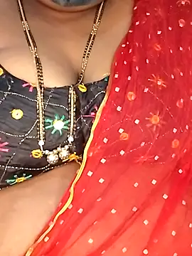 Sexy Radhikaa online show from November 16, 2025, 5:18 pm
