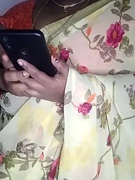 Sexy Radhikaa online show from February 20, 2026, 5:26 am