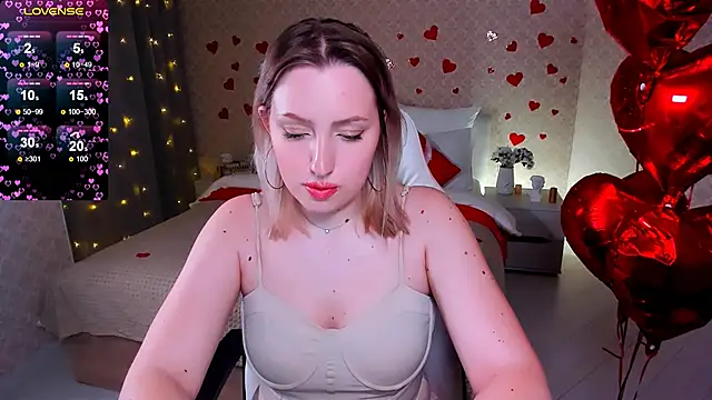 Jenny Luvv online show from February 13, 2025, 5:44 pm