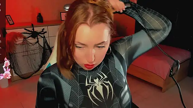 Jenny Luvv online show from October 20, 2025, 8:15 am